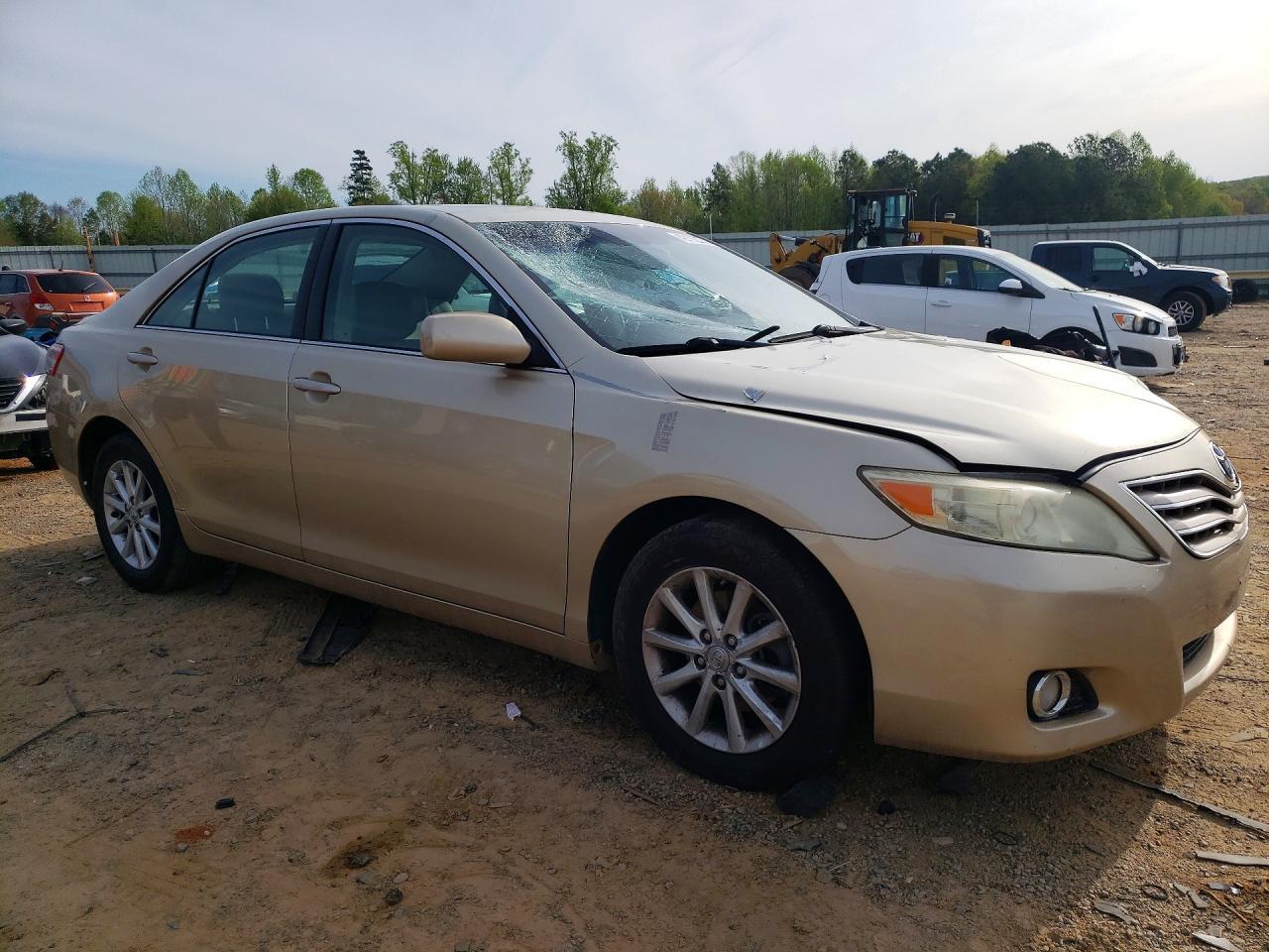 2010 TOYOTA CAMRY