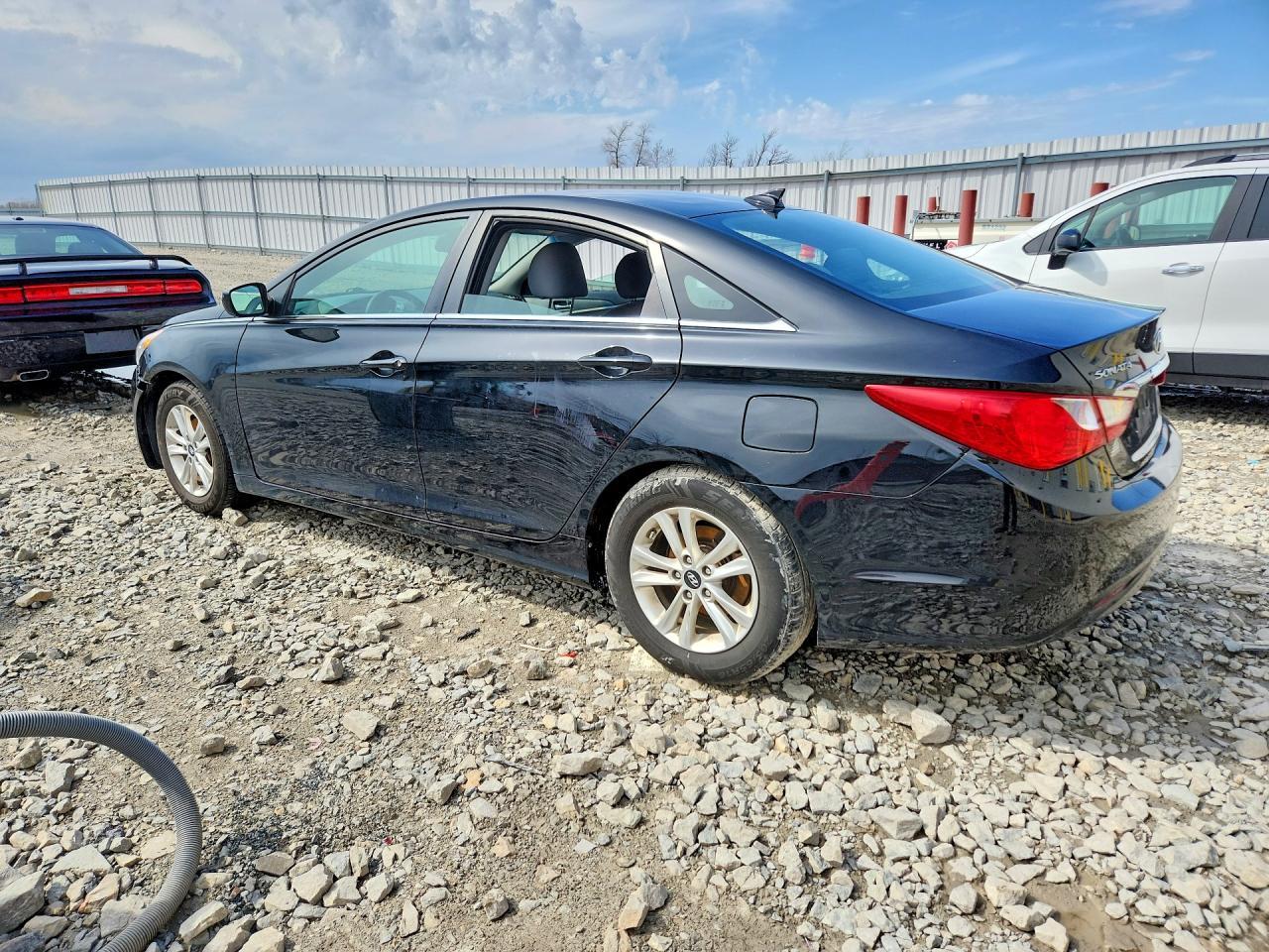 2013 HYUNDAI SONATA