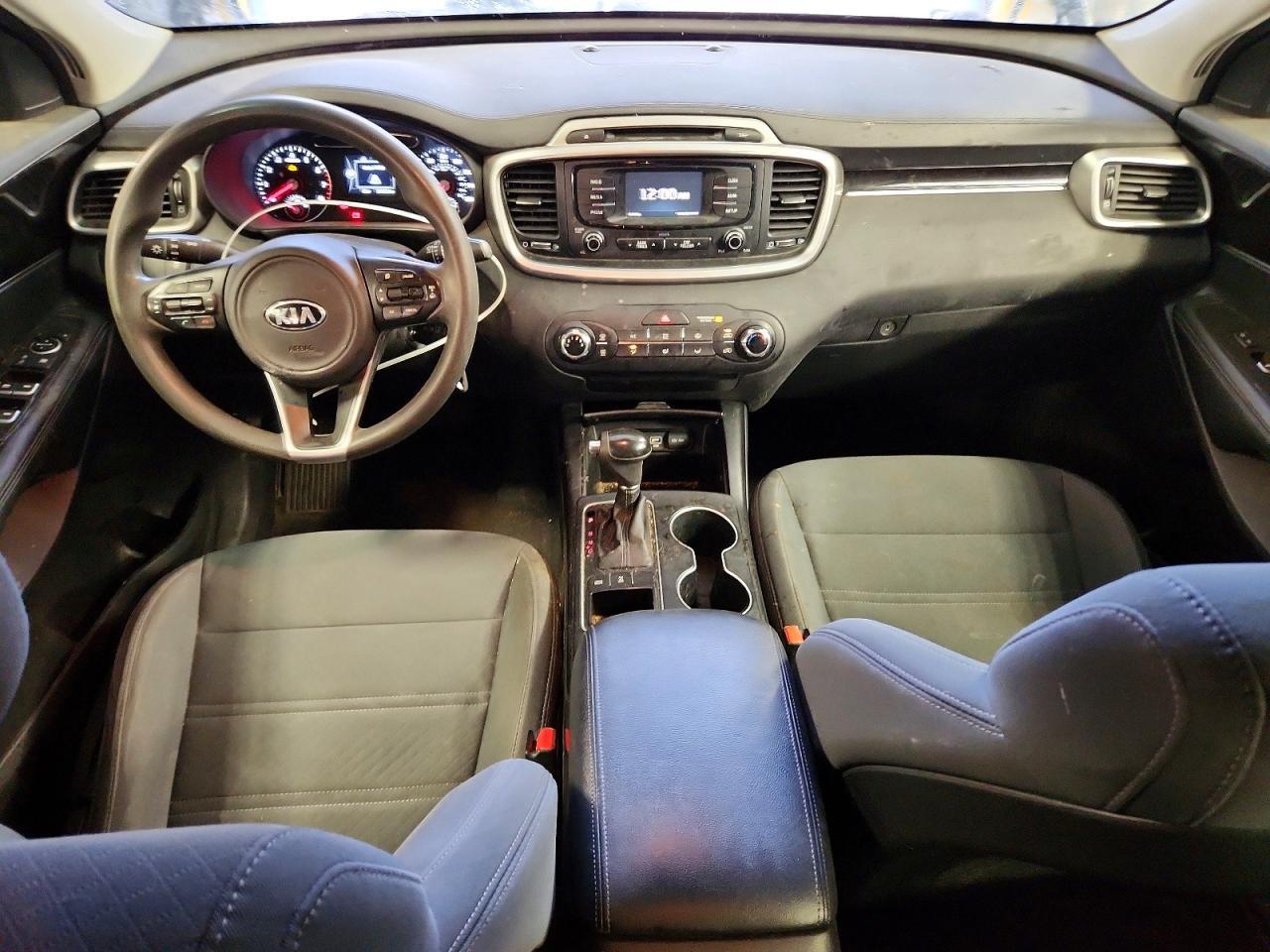 2017 KIA SORENTO