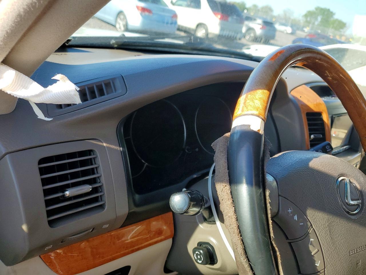 2004 LEXUS Gx 470