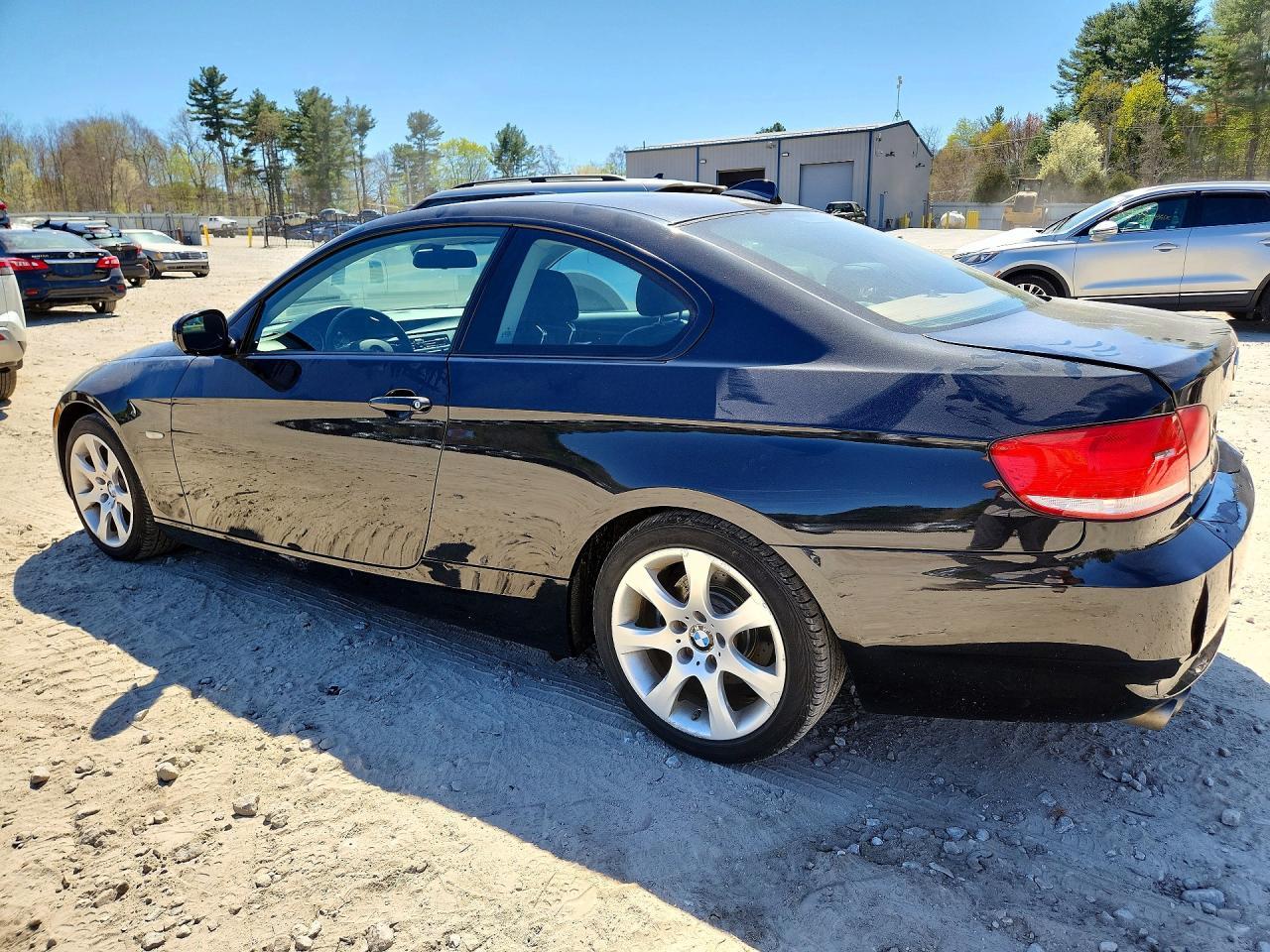 2010 BMW 3 SERIES