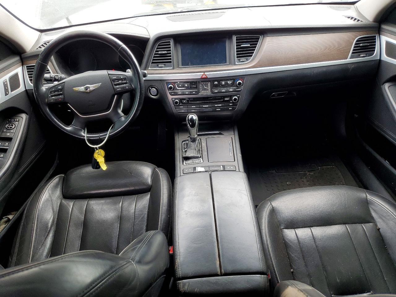 2015 HYUNDAI GENESIS