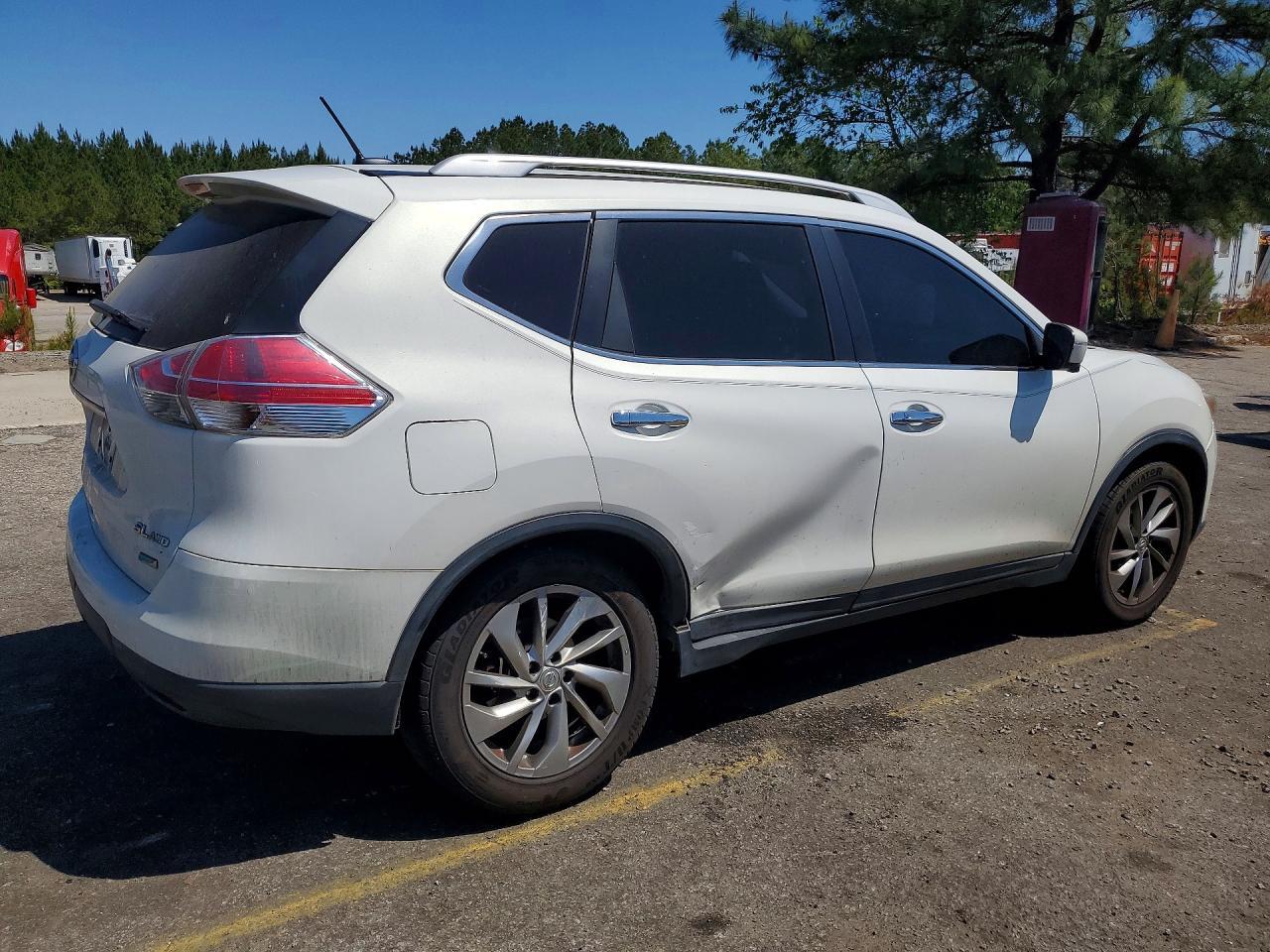 2014 NISSAN ROGUE