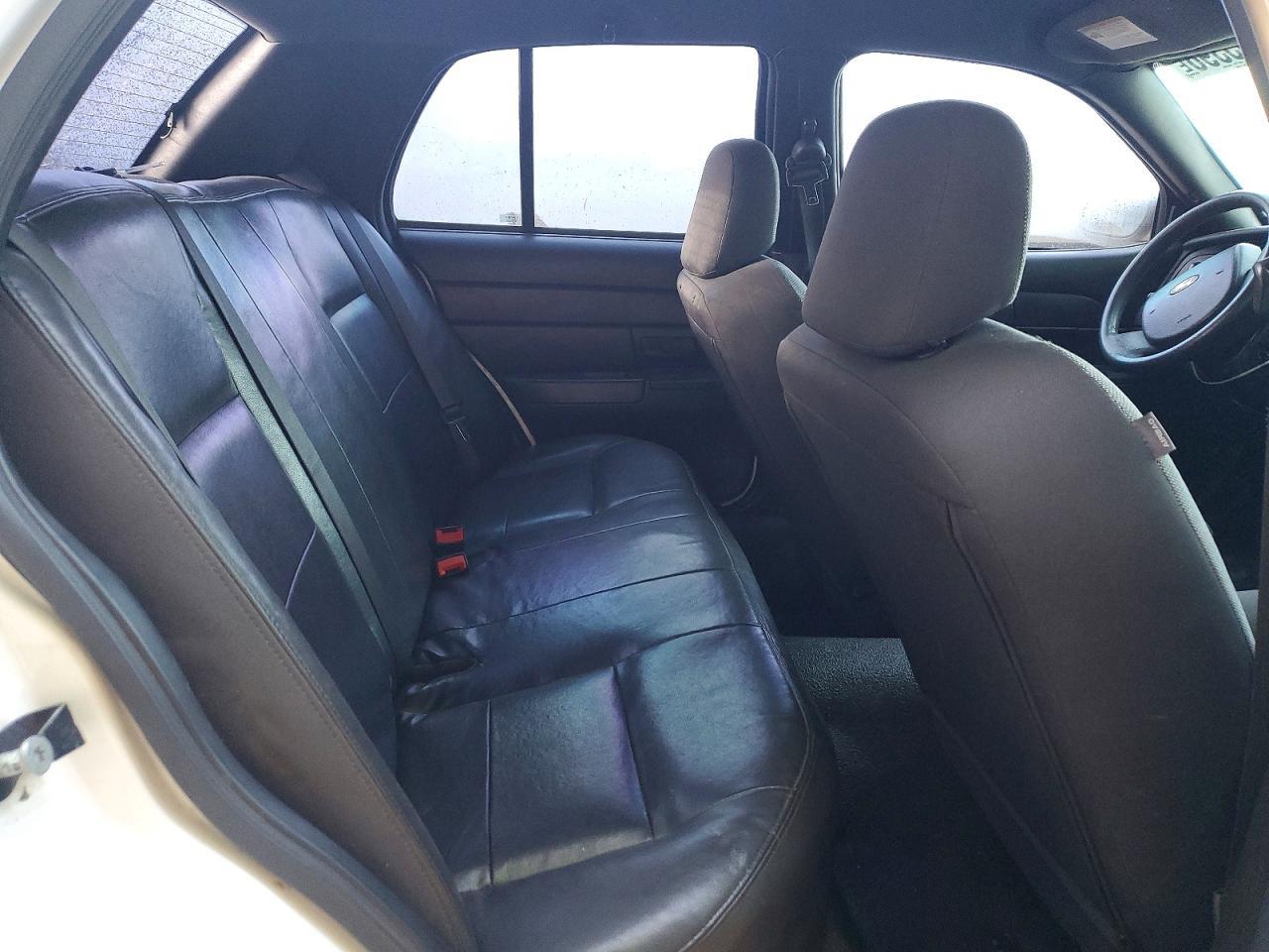 2008 FORD Crown Victoria