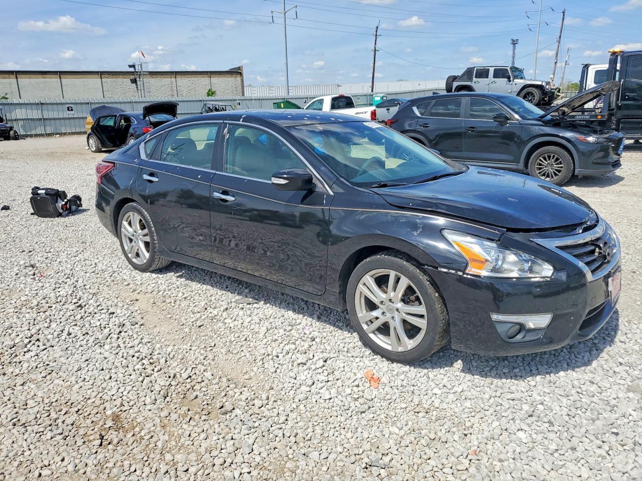 2013 NISSAN ALTIMA