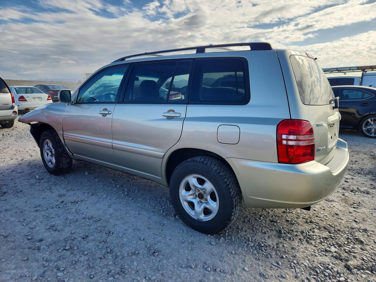 2001 TOYOTA HIGHLANDER