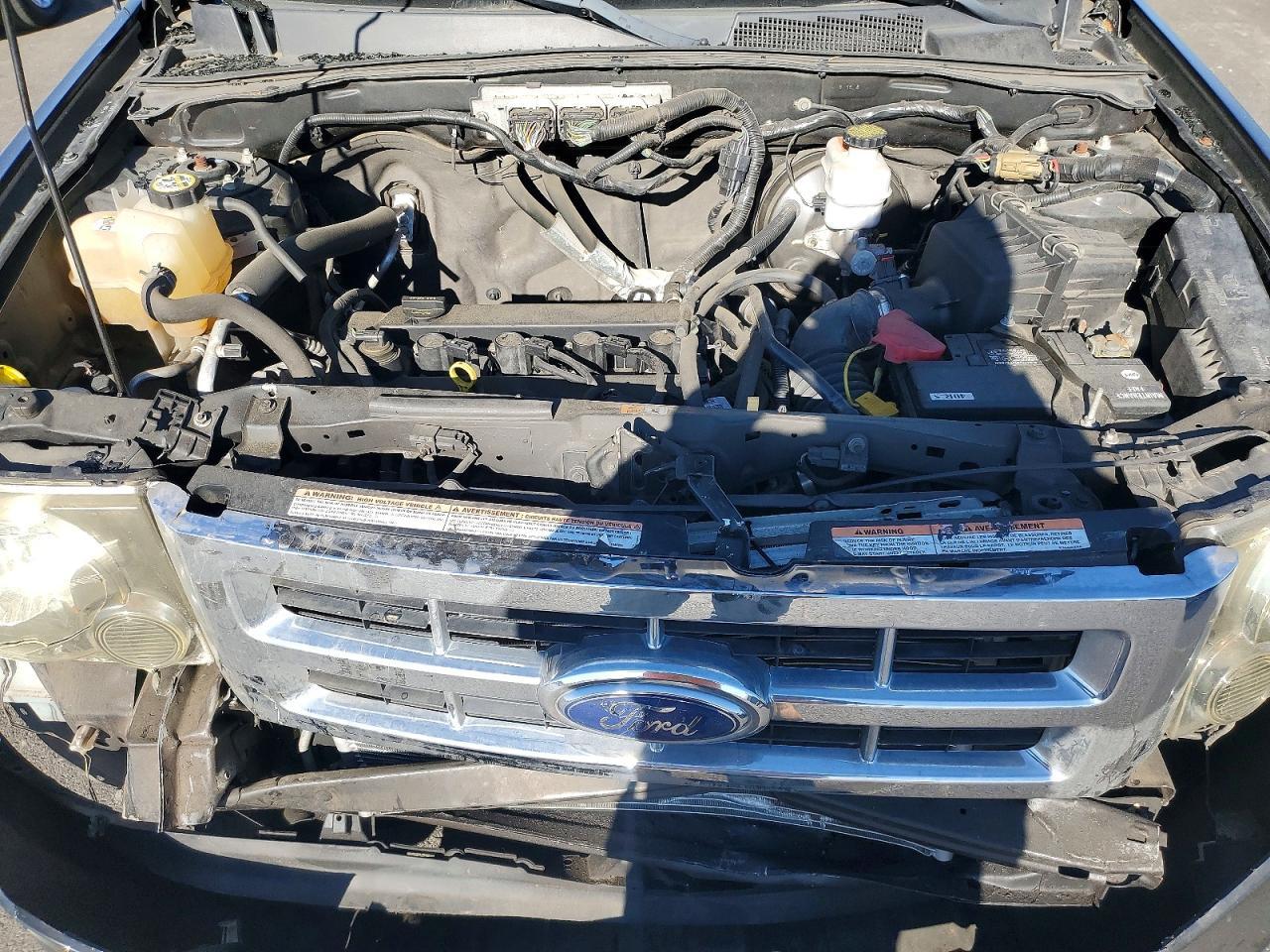 2010 FORD ESCAPE