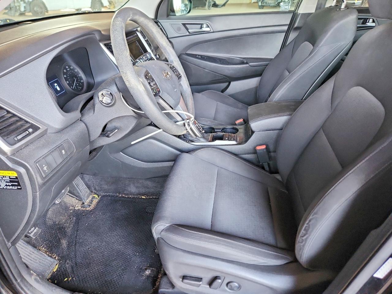 2017 HYUNDAI TUCSON