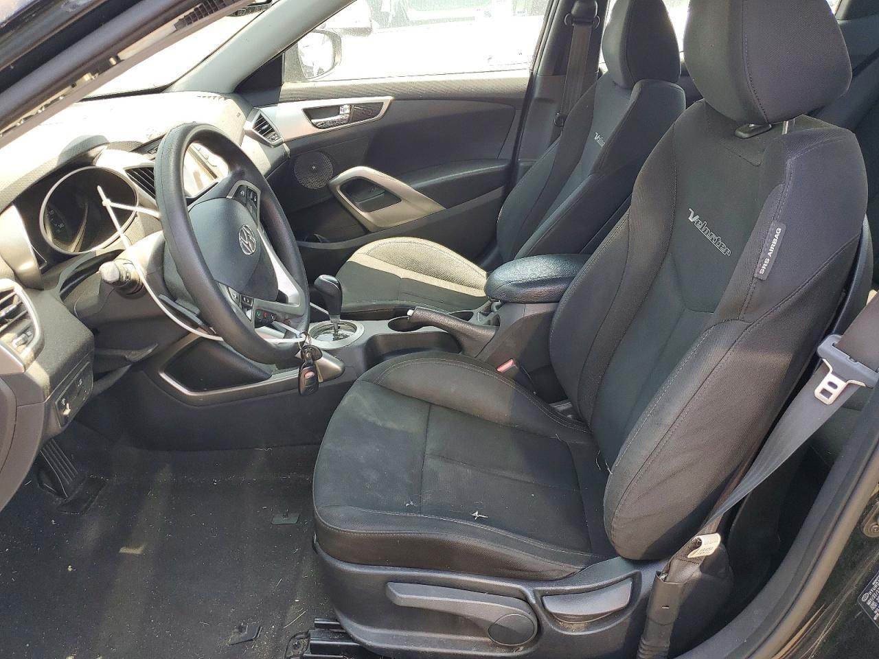 2013 HYUNDAI VELOSTER