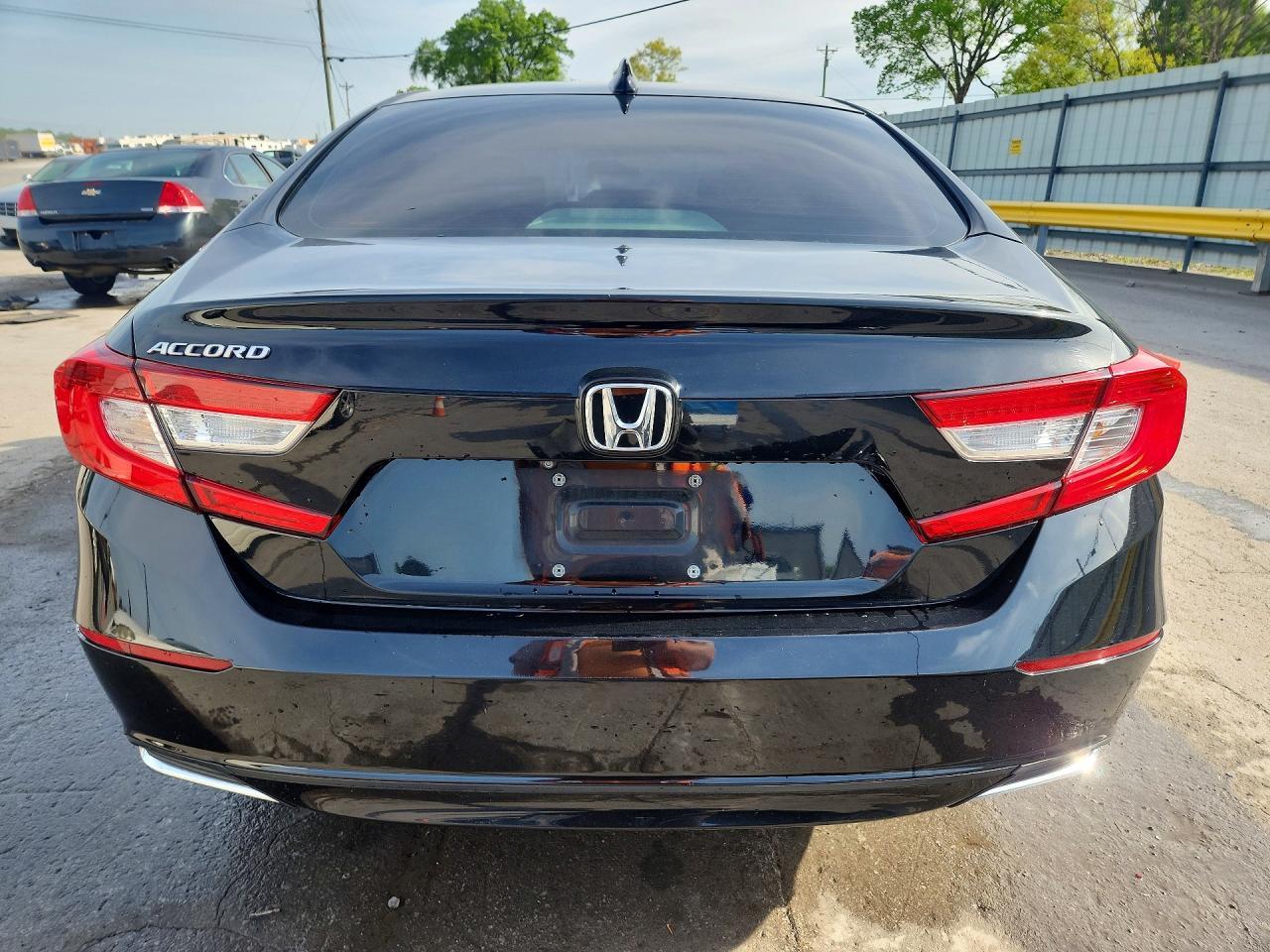 2018 HONDA ACCORD