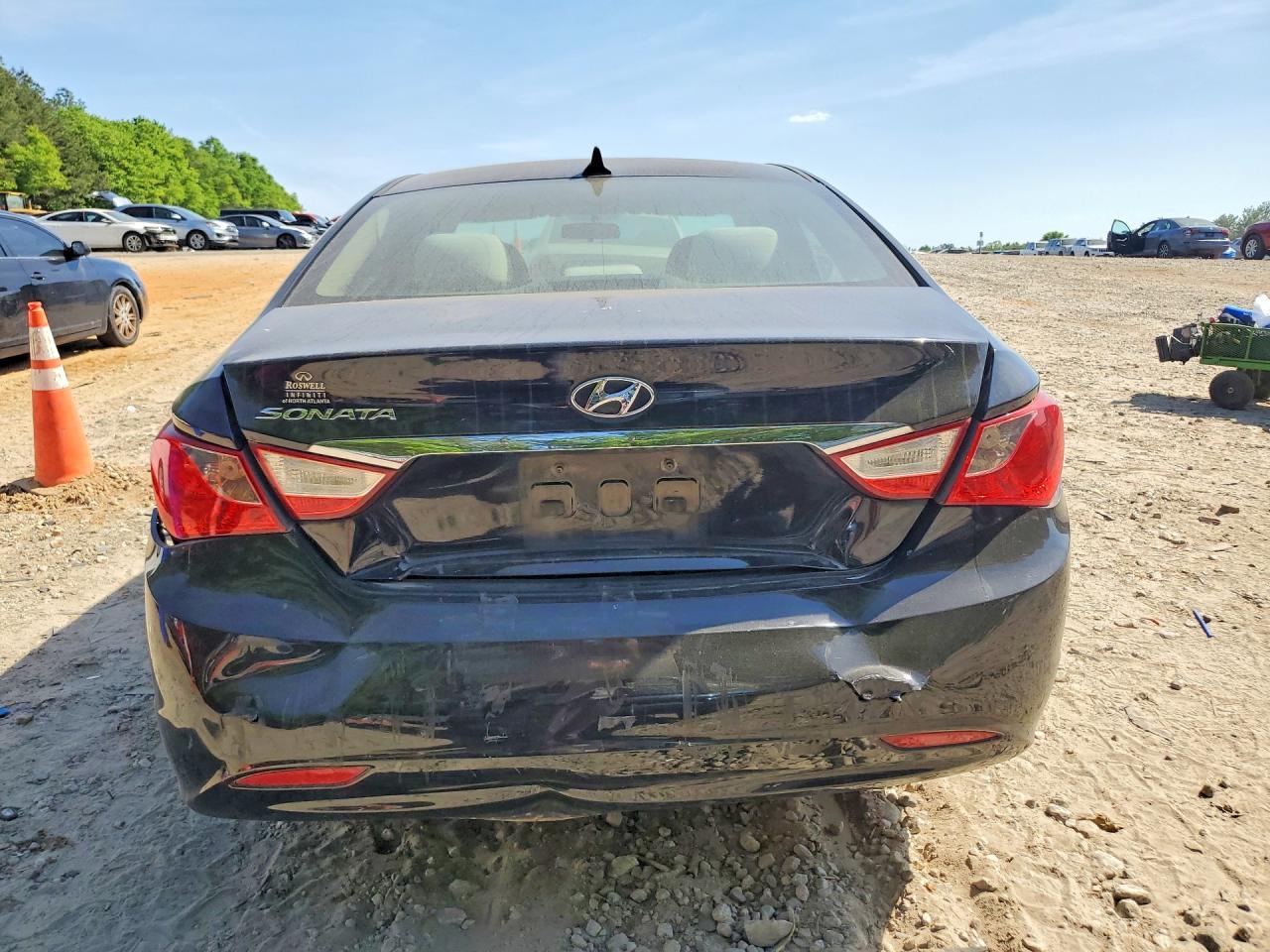 2011 HYUNDAI SONATA