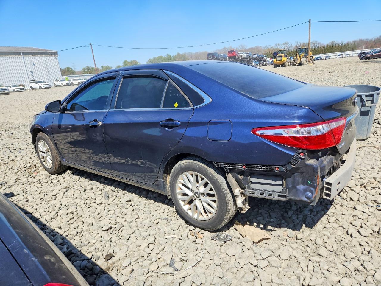 2016 TOYOTA CAMRY
