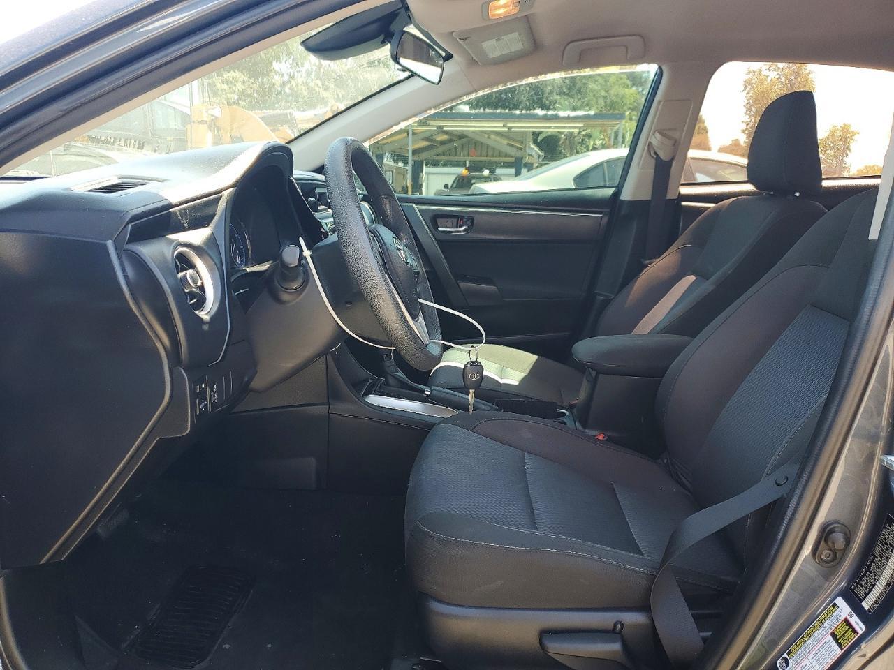 2017 TOYOTA COROLLA