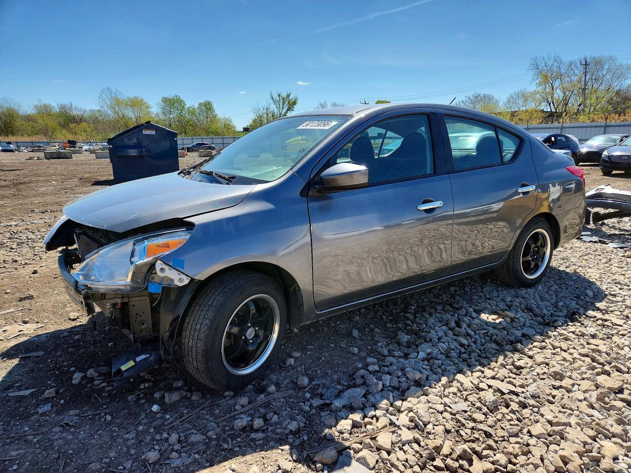 2019 NISSAN VERSA