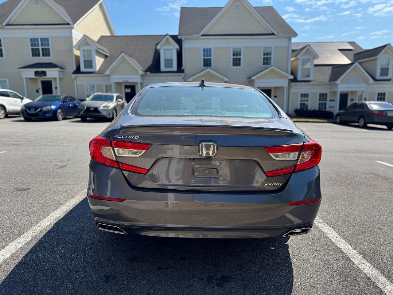 2019 HONDA ACCORD