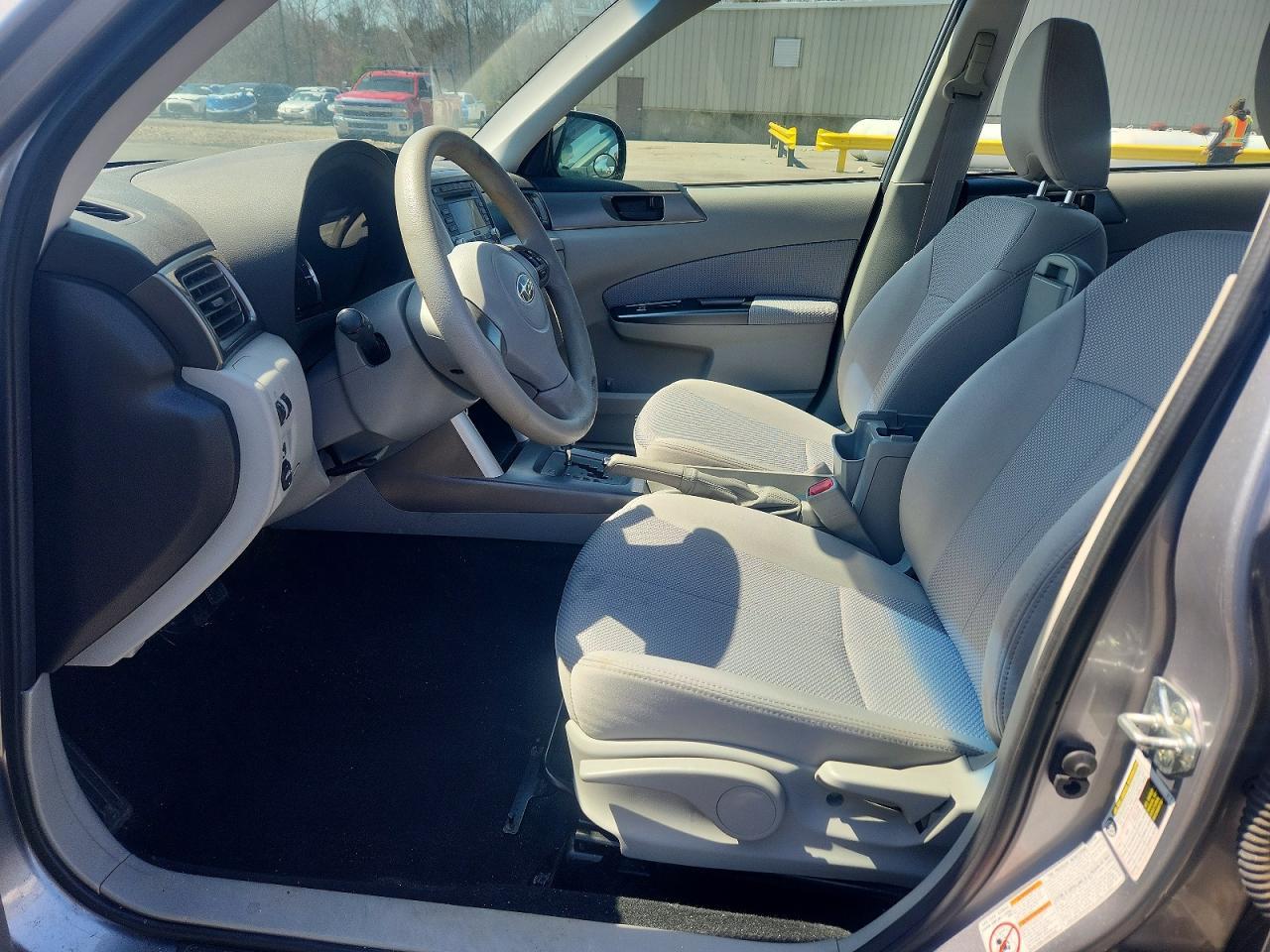 2011 SUBARU FORESTER