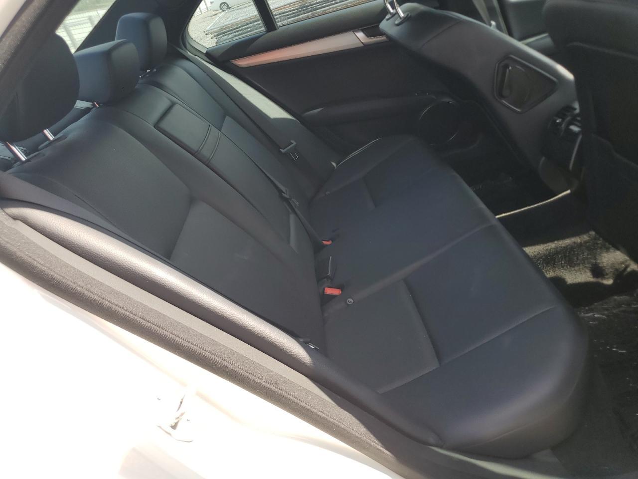 2012 MERCEDES-BENZ C-CLASS
