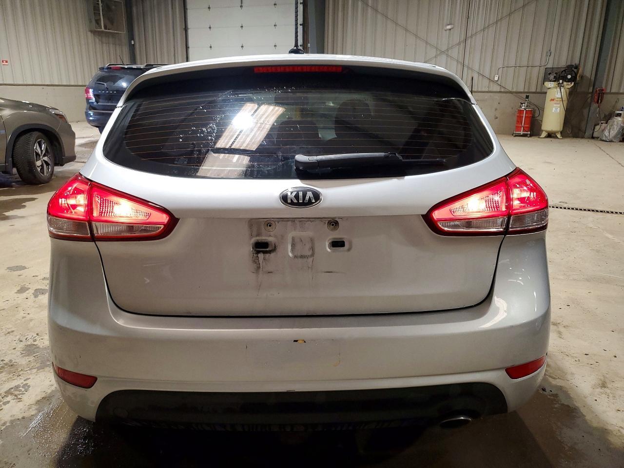 2016 KIA FORTE