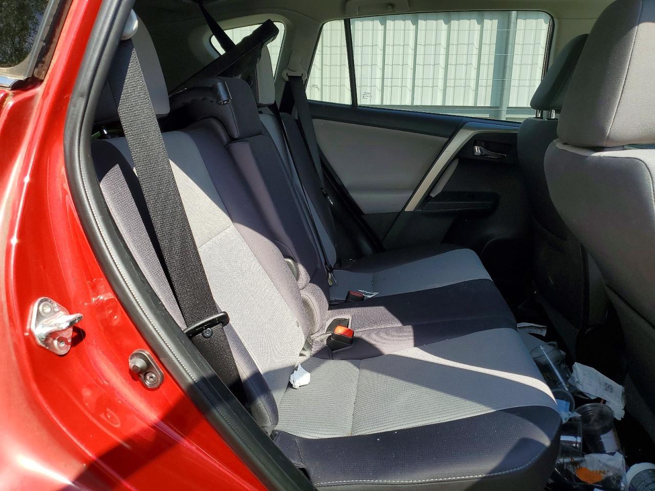 2014 TOYOTA RAV4