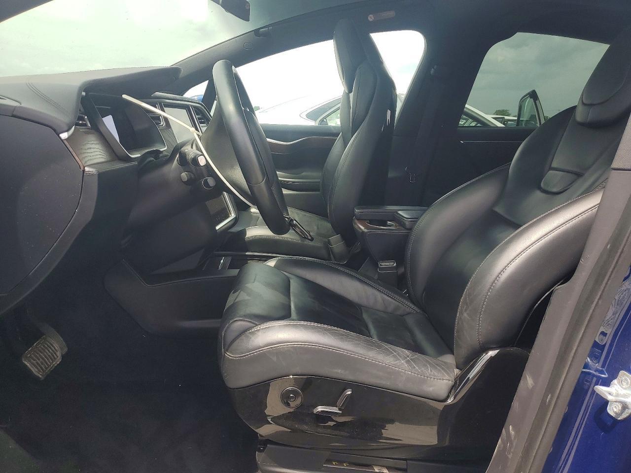 2016 TESLA MODEL X