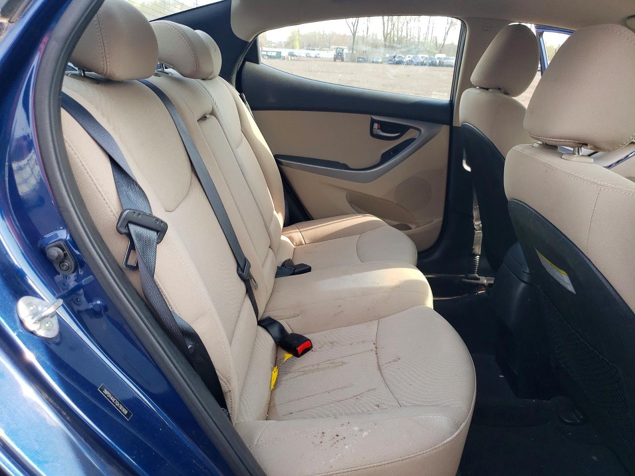 2016 HYUNDAI ELANTRA