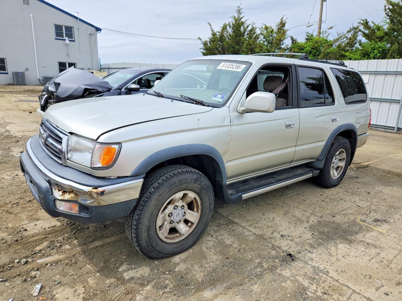 2000 TOYOTA 4Runner