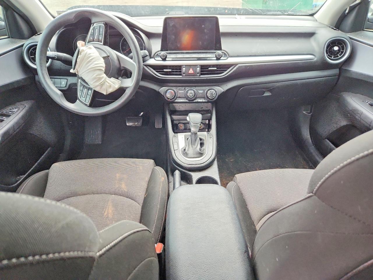2023 KIA FORTE
