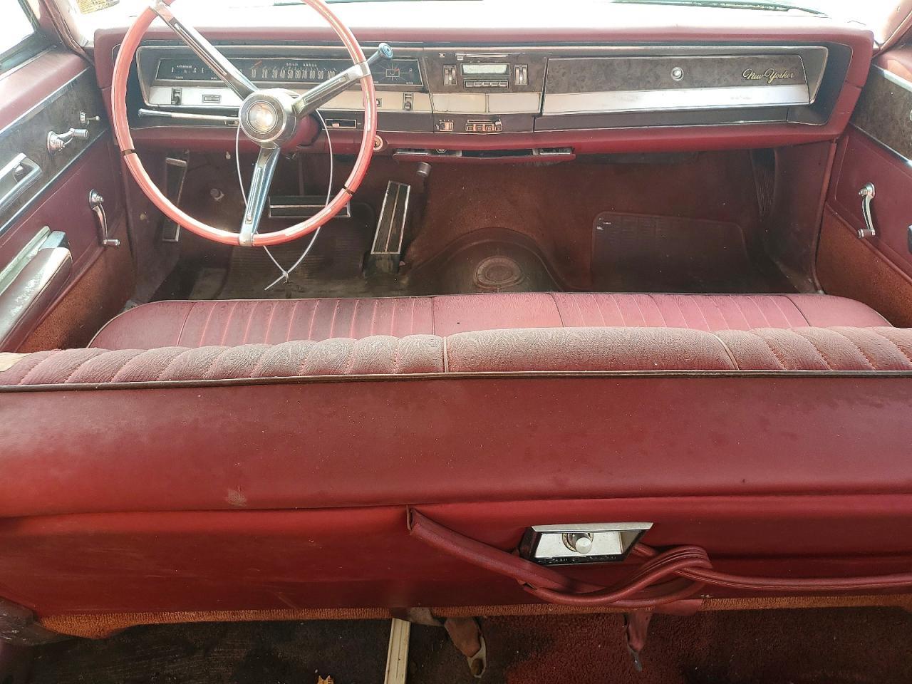 1967 CHRYSLER Imperial
