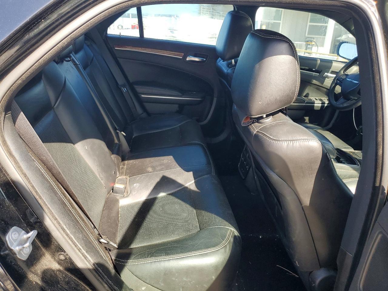 2022 CHRYSLER 300