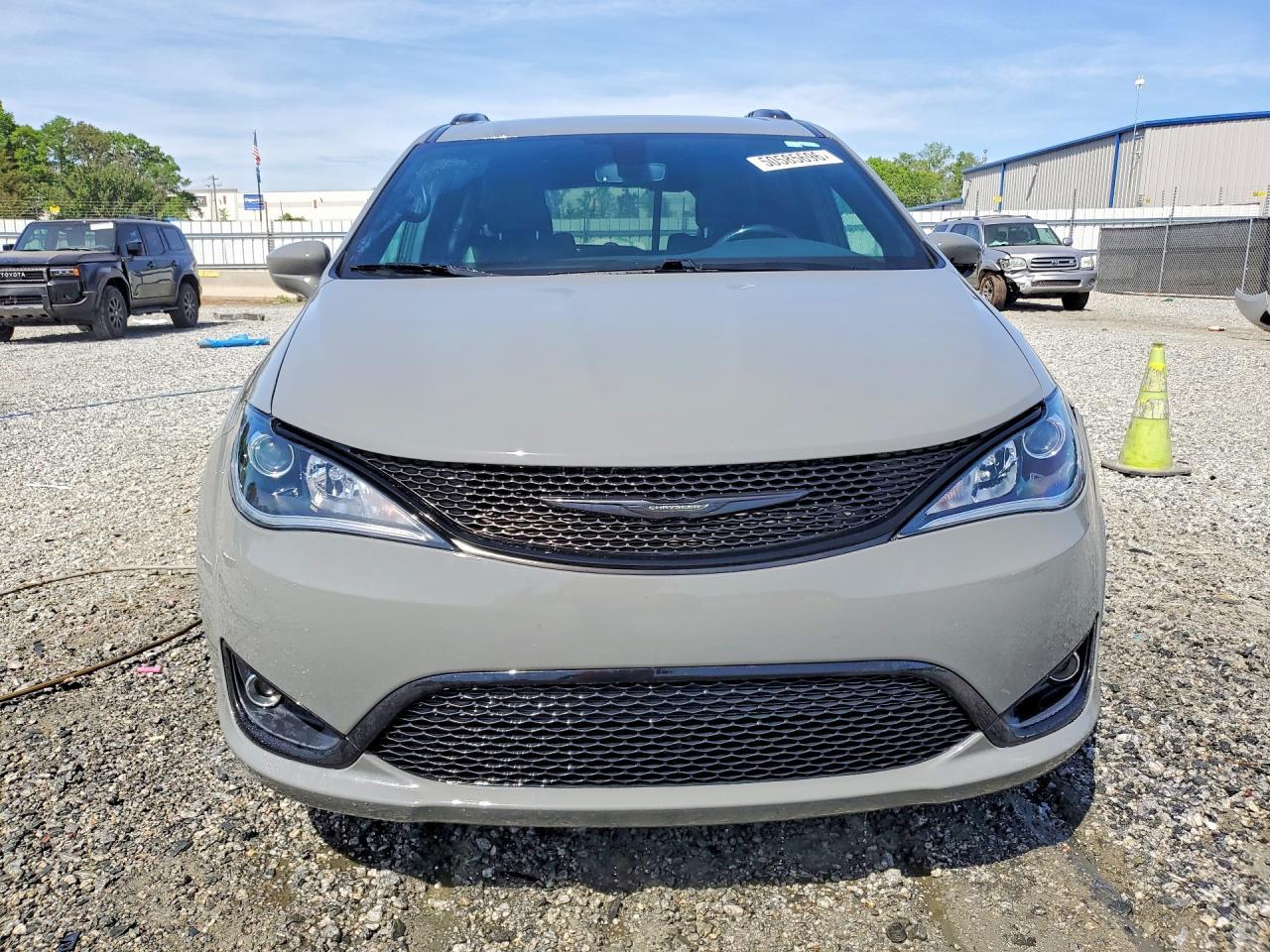 2020 CHRYSLER Pacifica
