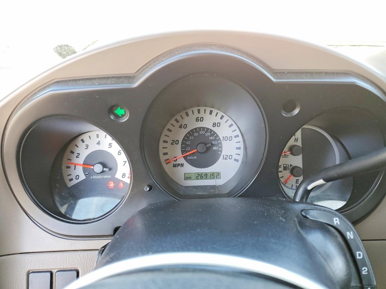 2004 NISSAN Frontier