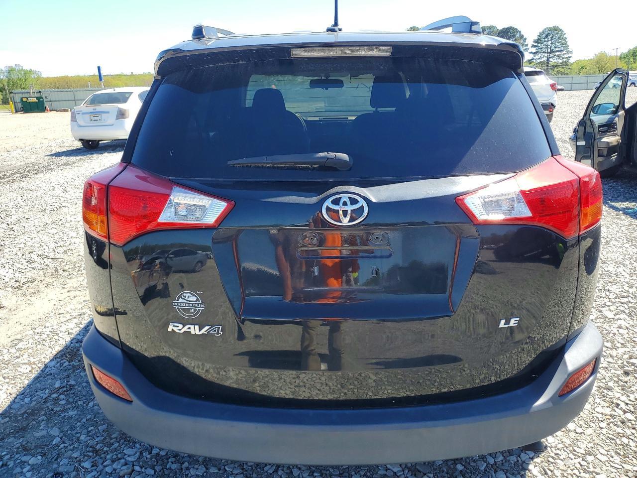 2015 TOYOTA RAV4