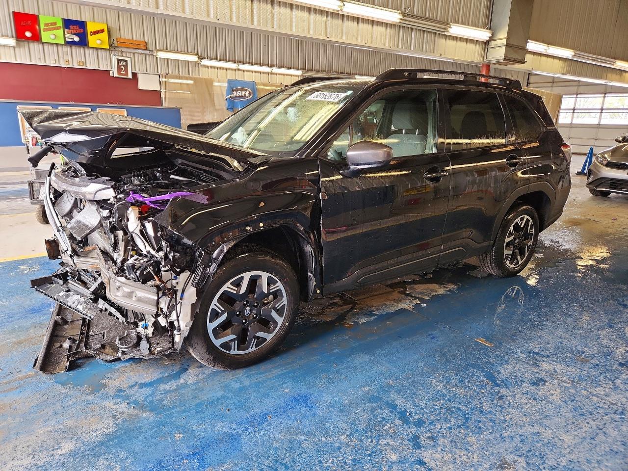 2025 SUBARU FORESTER