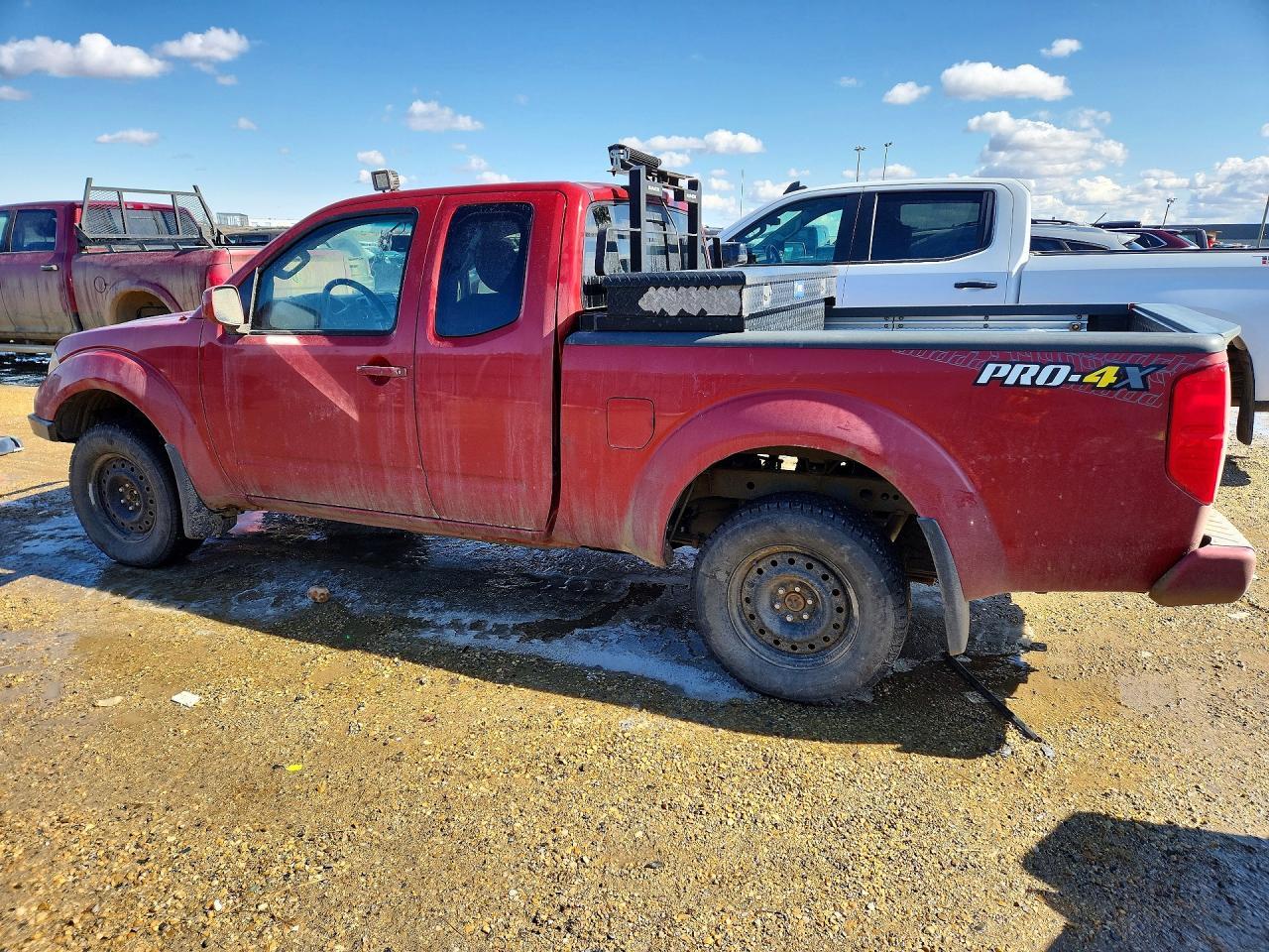 2015 NISSAN Frontier