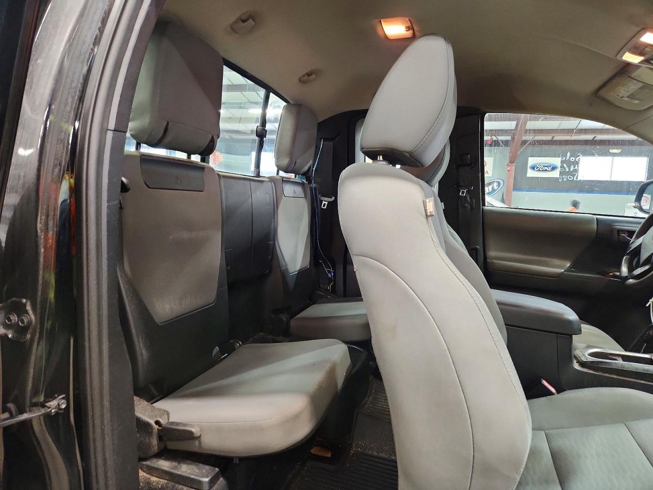 2018 TOYOTA TACOMA