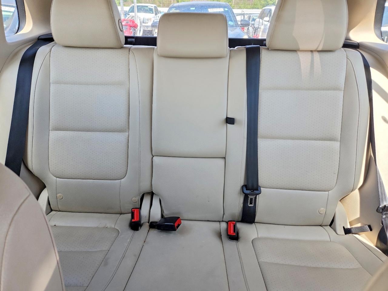2016 VOLKSWAGEN TIGUAN