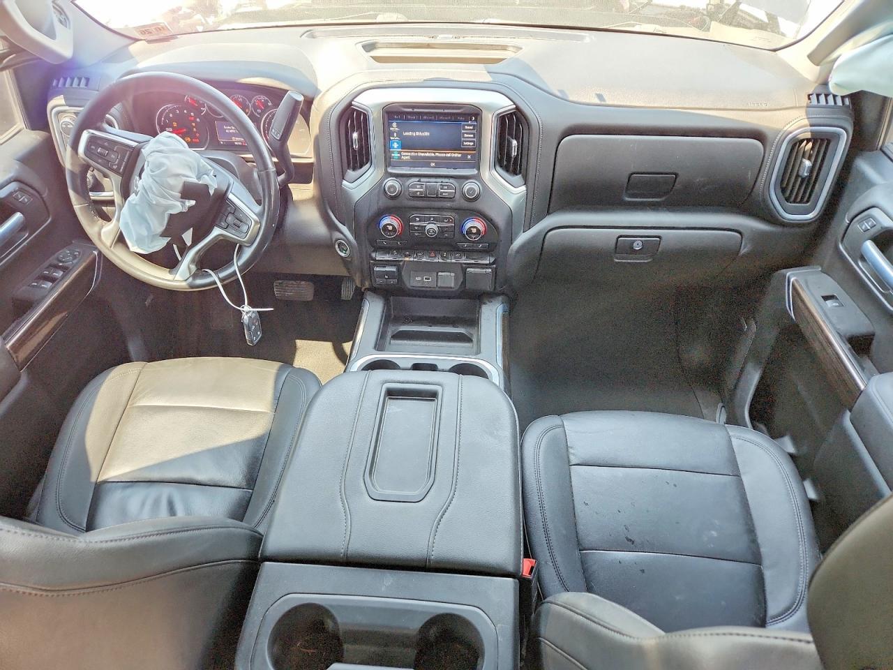 2021 CHEVROLET Silverado