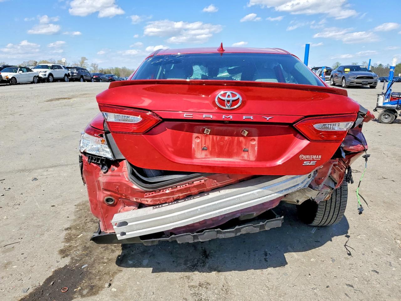 2019 TOYOTA CAMRY