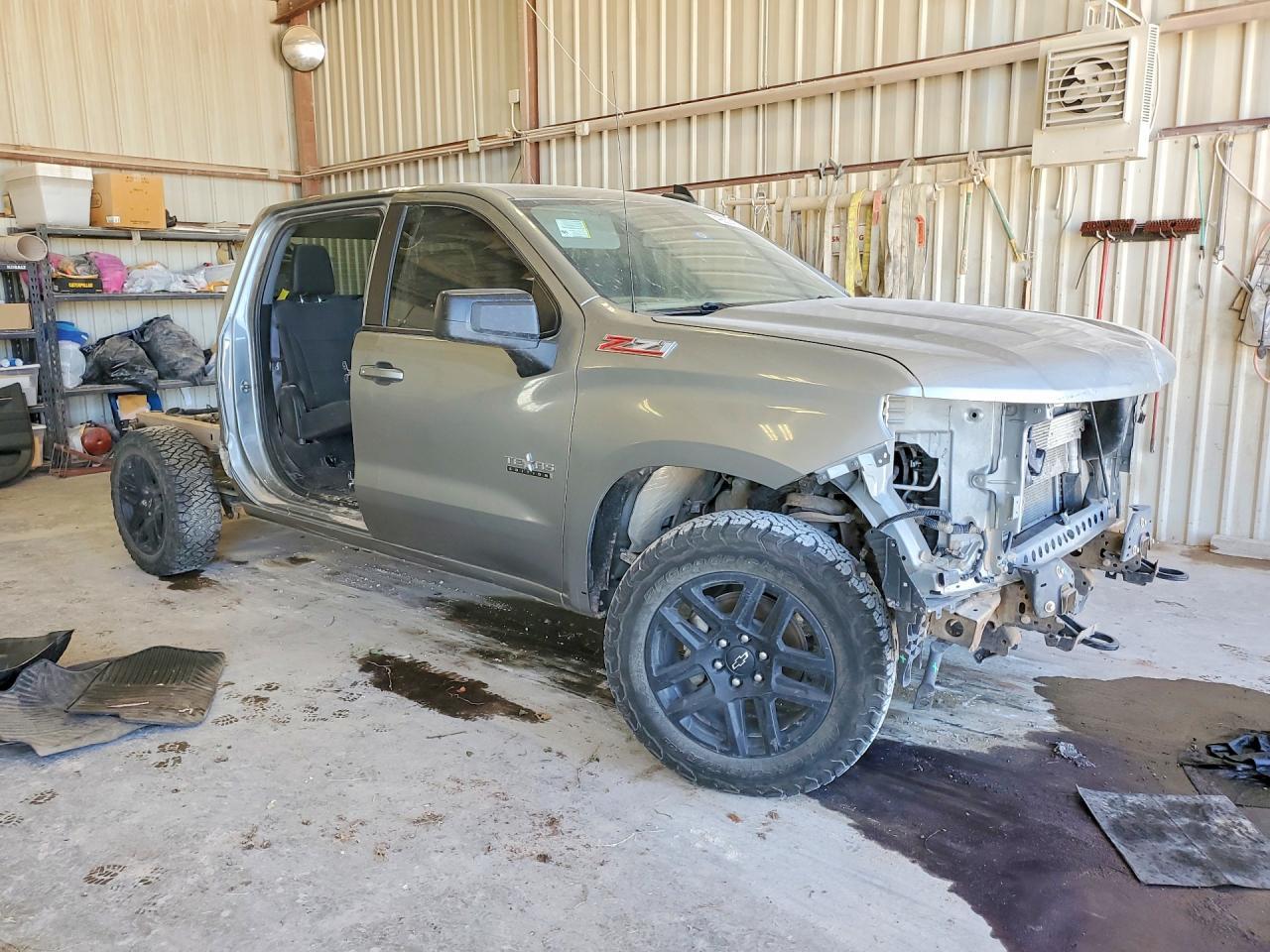 2023 CHEVROLET Silverado