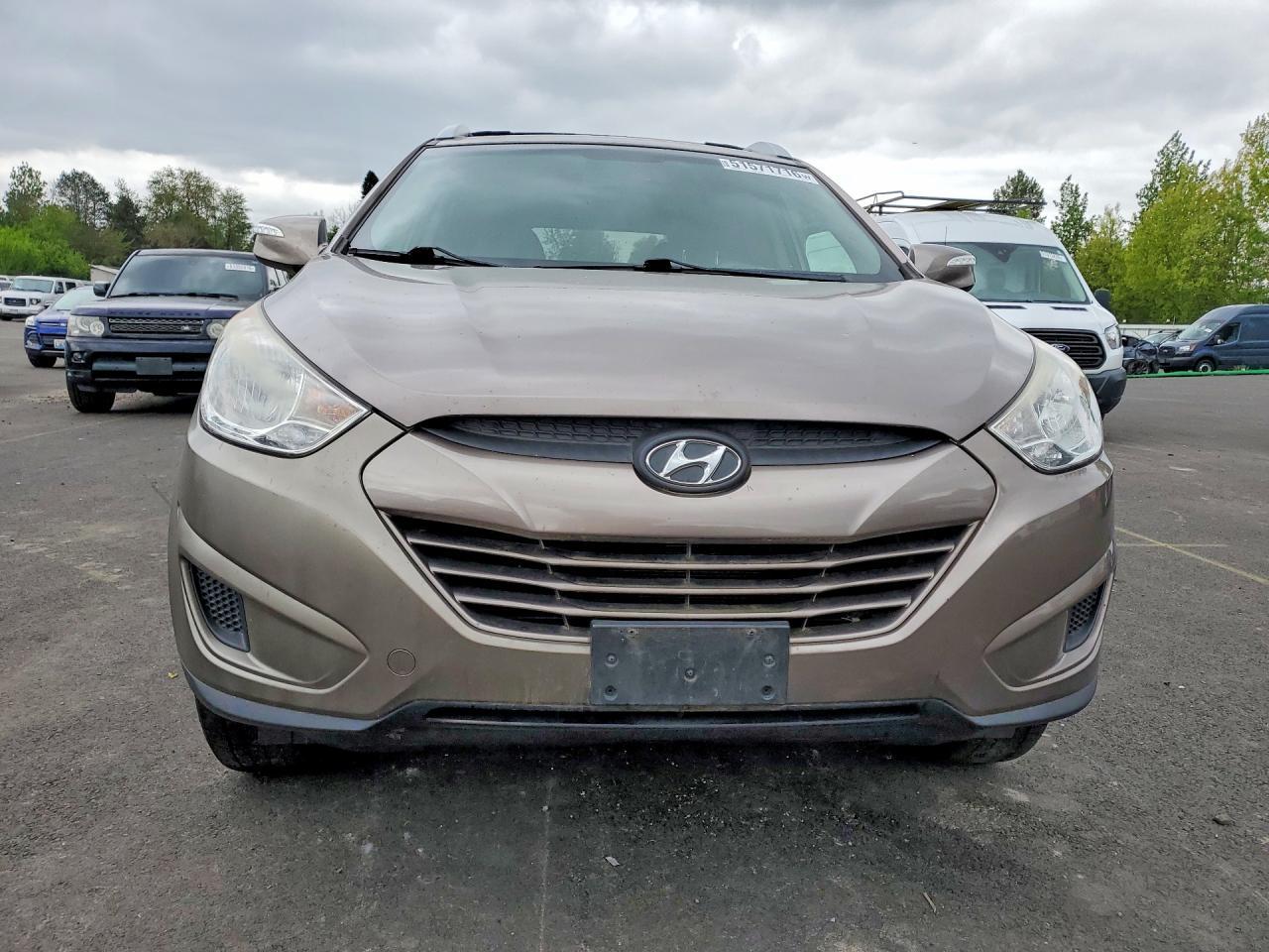 2012 HYUNDAI TUCSON