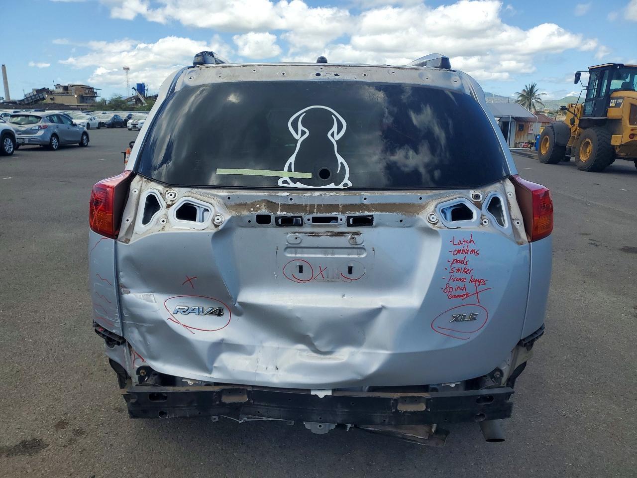 2015 TOYOTA RAV4