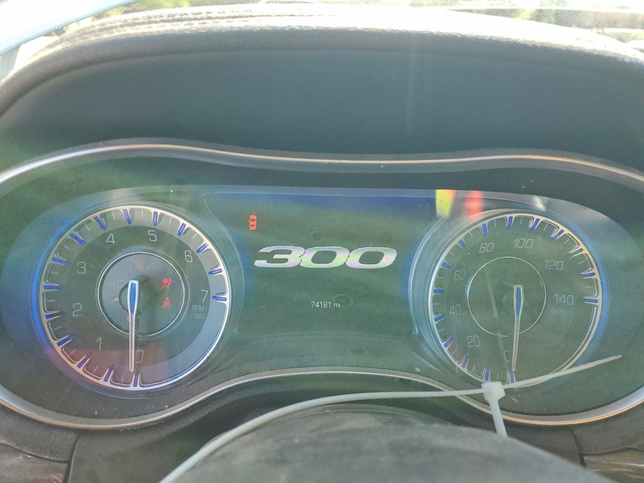 2019 CHRYSLER 300