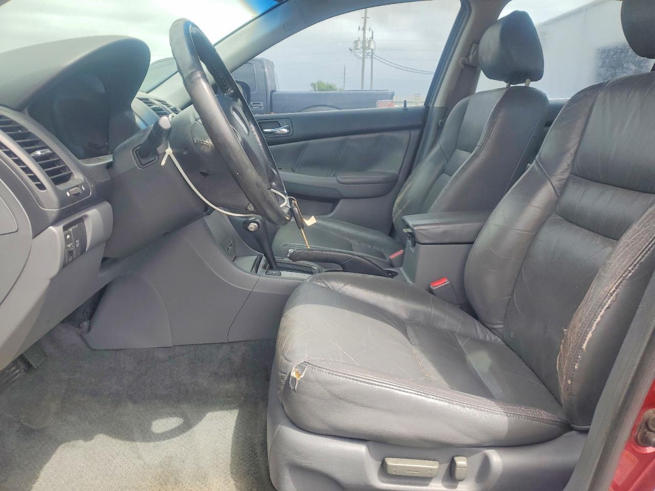 2004 HONDA ACCORD