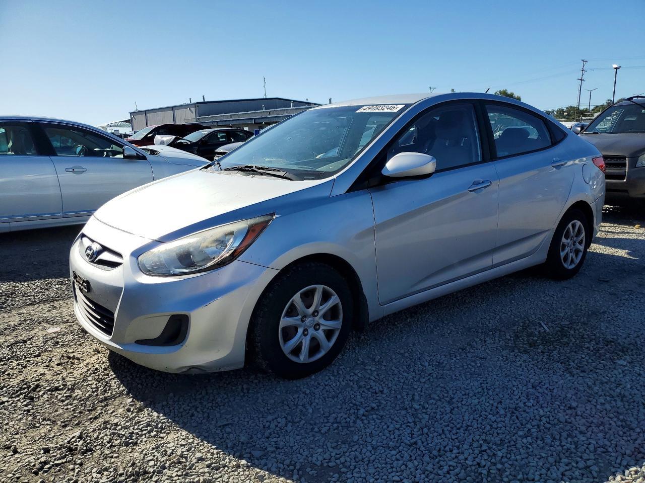 2012 HYUNDAI ACCENT