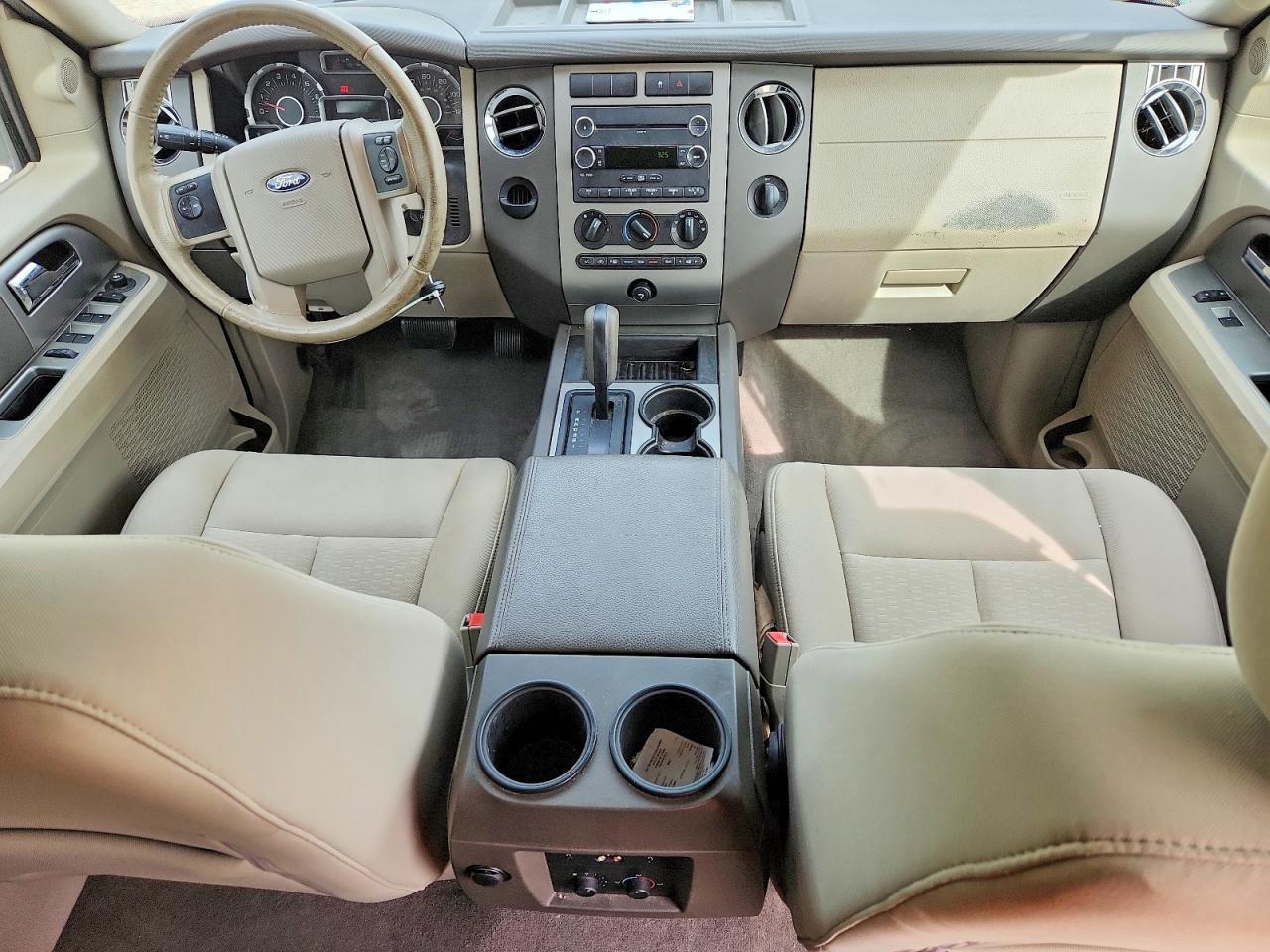 2010 FORD Expedition