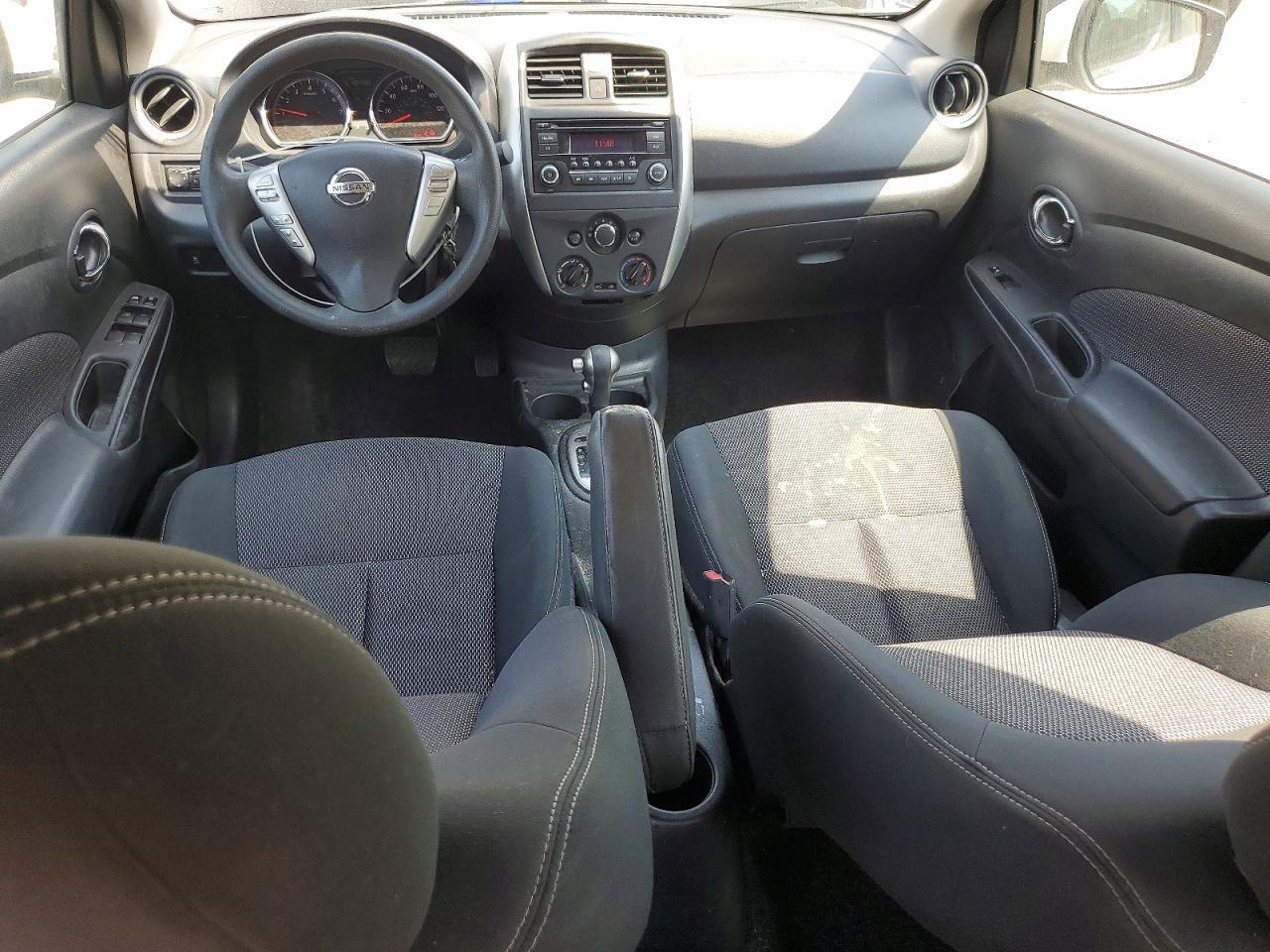 2016 NISSAN VERSA