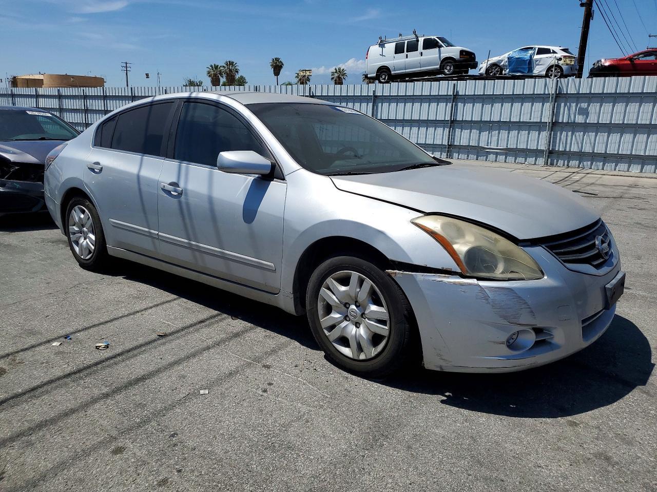 2012 NISSAN ALTIMA