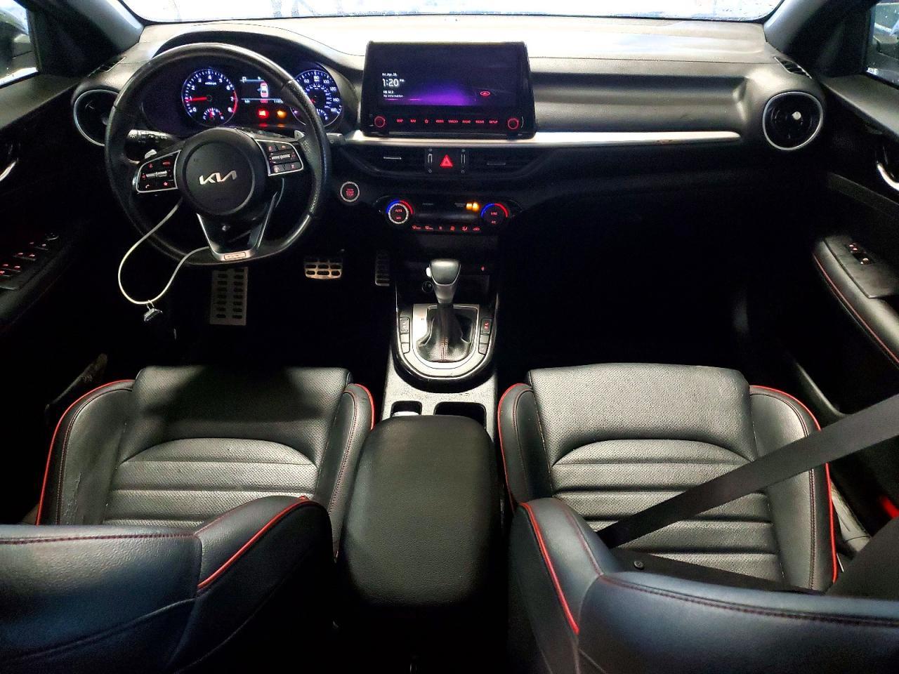 2023 KIA FORTE