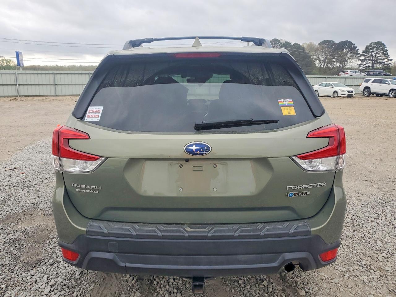 2021 SUBARU FORESTER