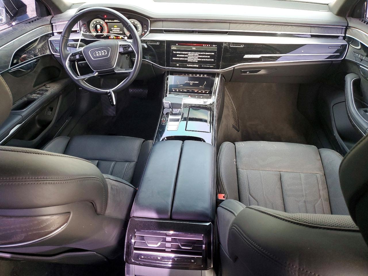 2023 AUDI A8